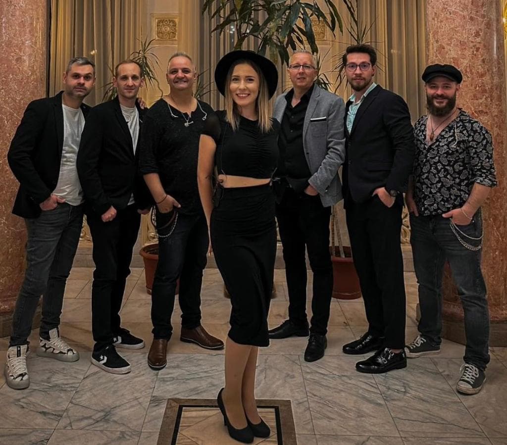 Trupa Za Band